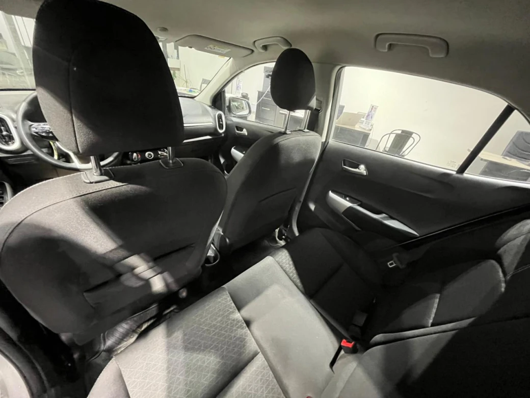 imagen 0 de vehiculo con id 2171